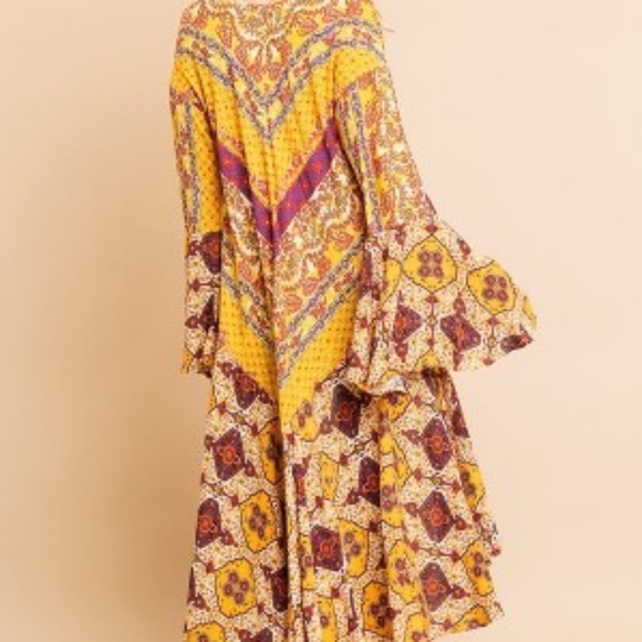 Last 2!! SIDNEY Fall Boho Kimono - Picture 2 of 5